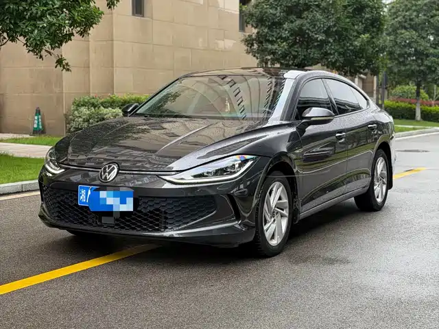 Volkswagen Lamando