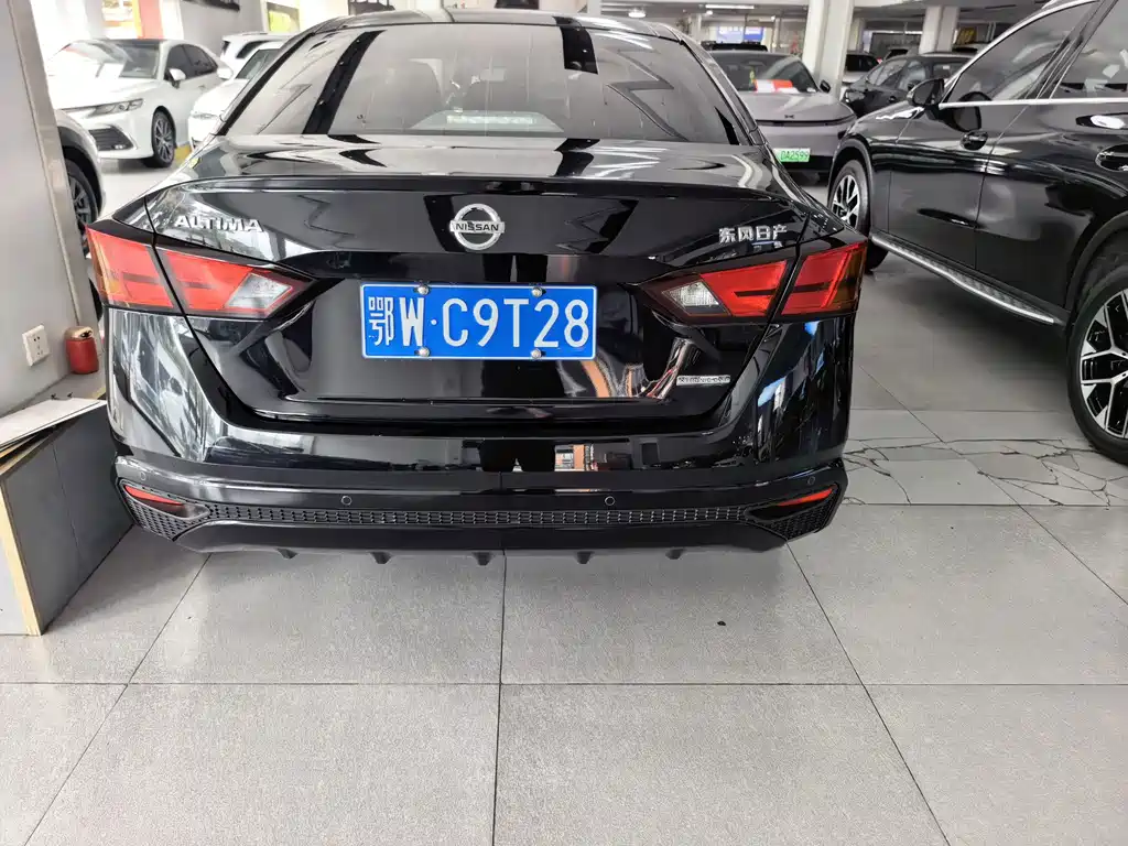 Nissan Teana — миниатюра 11