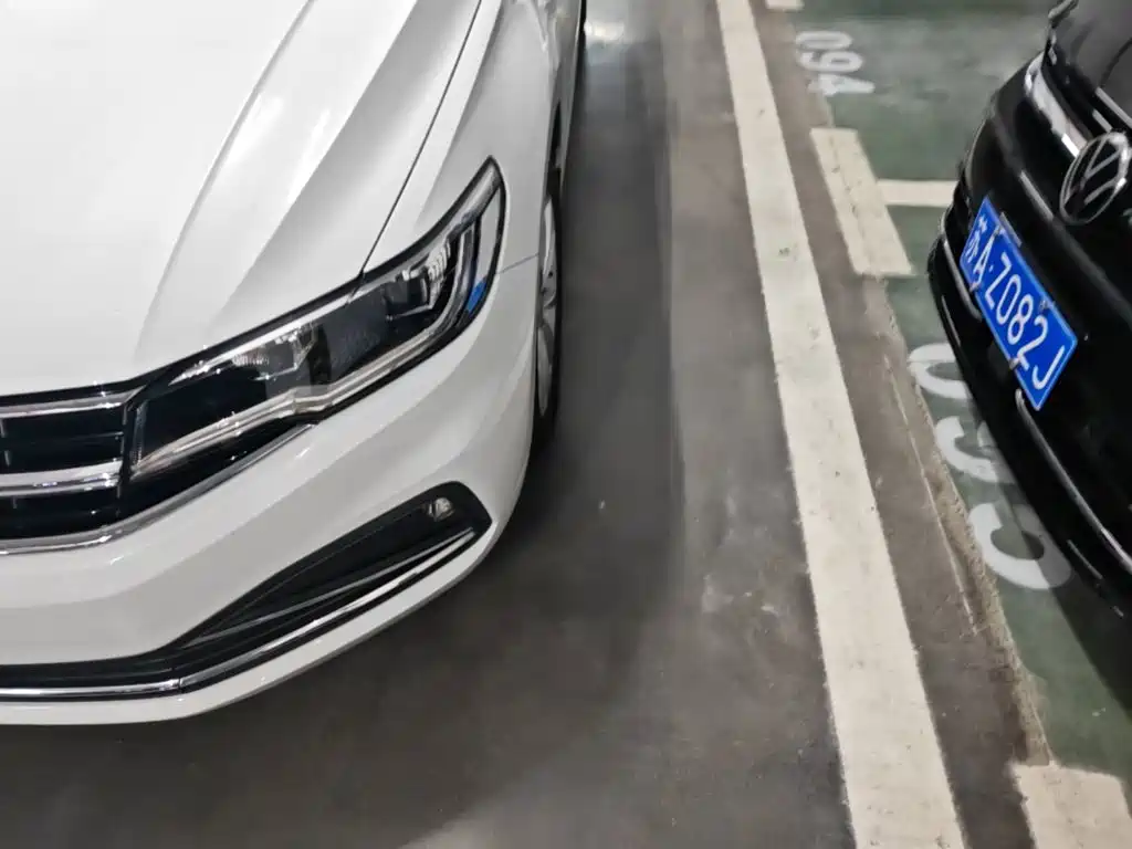 Volkswagen Bora — миниатюра 24