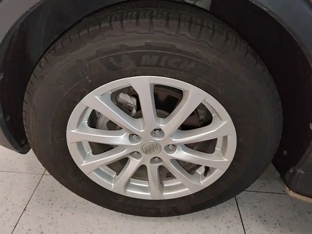 Buick Envision Plus — миниатюра 23