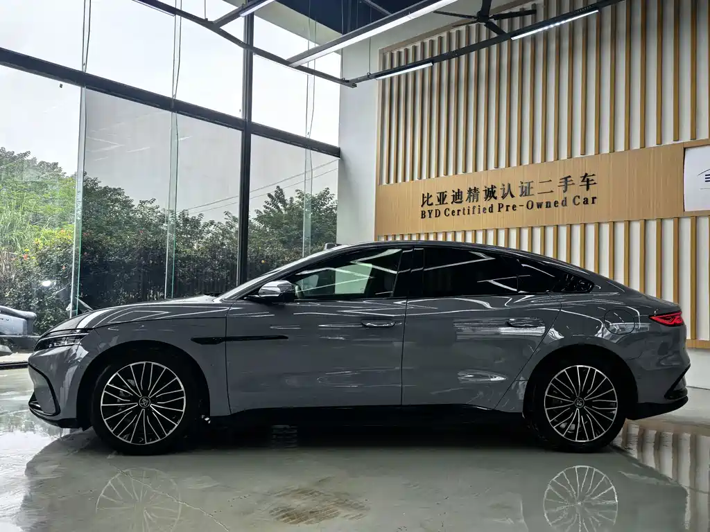 BYD Han — миниатюра 3