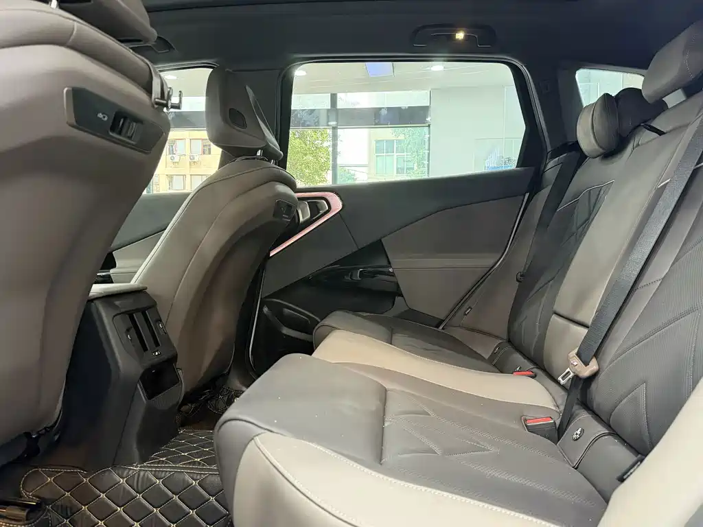 BMW X3 — миниатюра 4