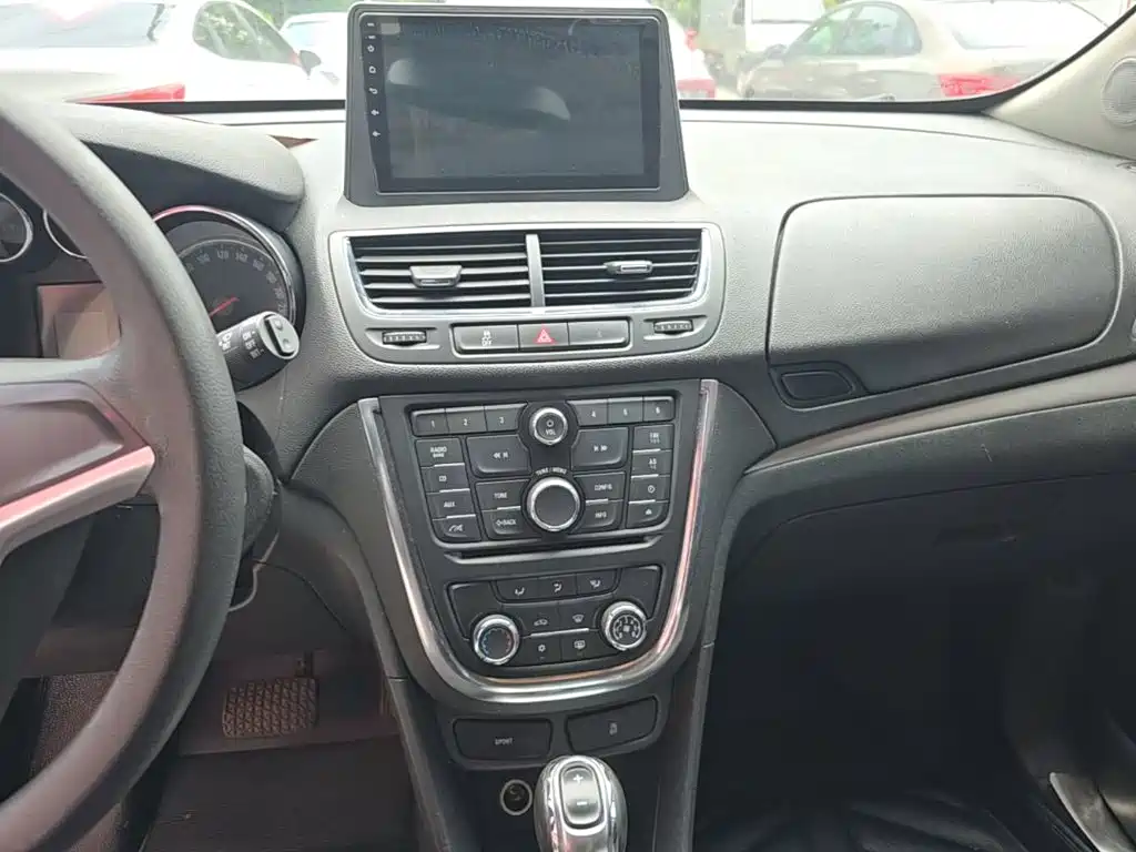 Buick Encore — миниатюра 13