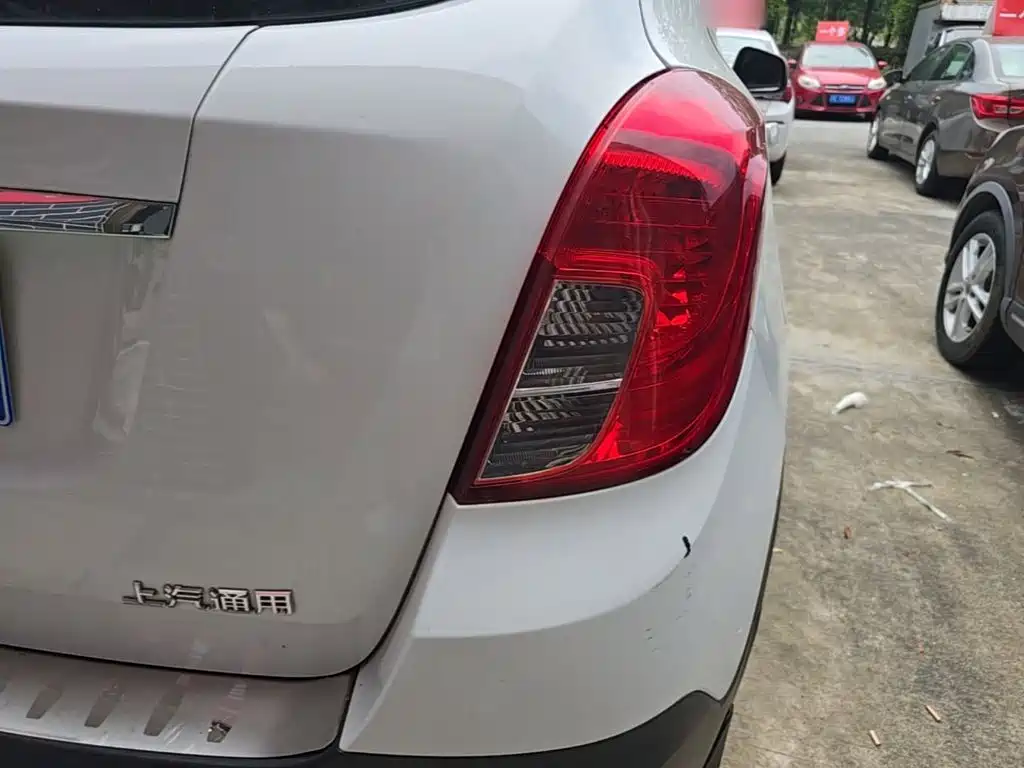 Buick Encore — миниатюра 8