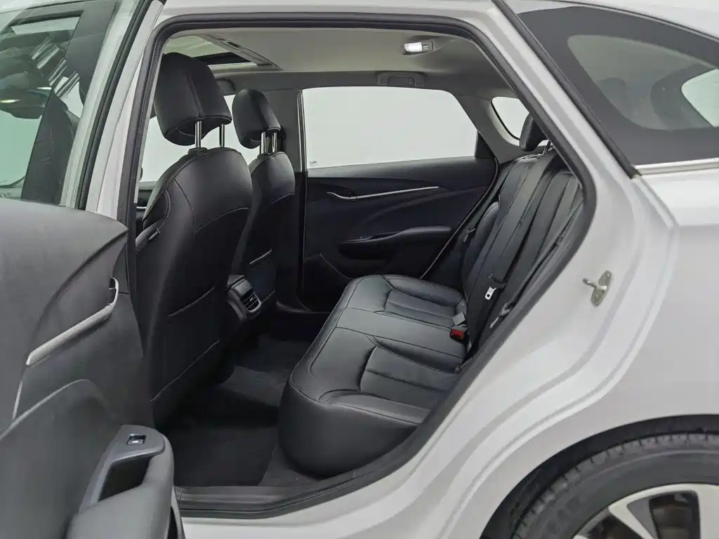 Buick Excelle — миниатюра 15