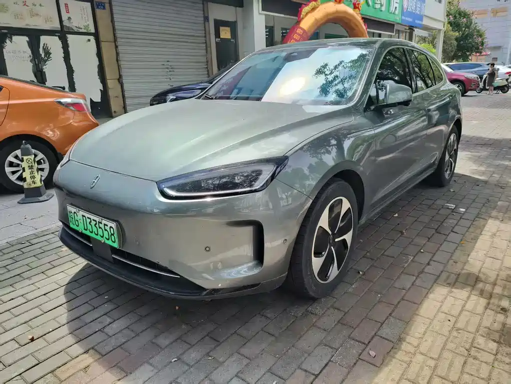 AITO AITO M5