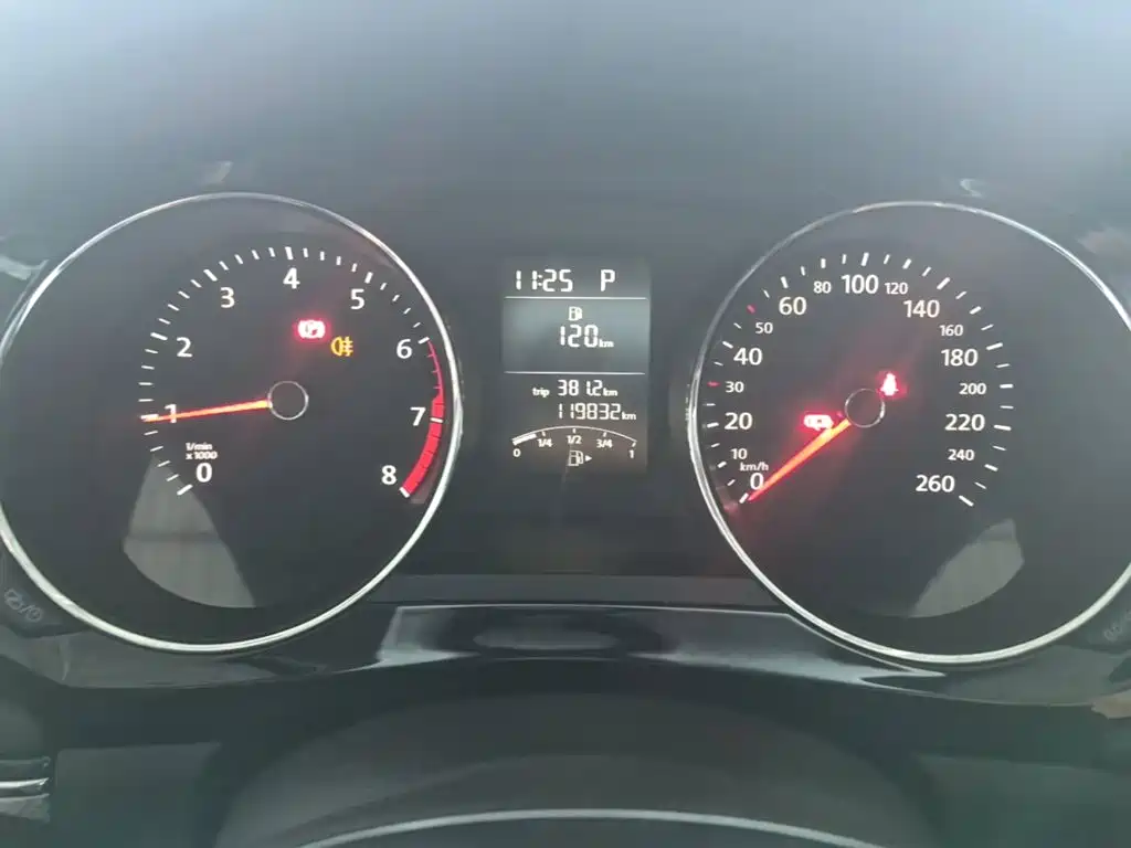 Volkswagen Sagitar — миниатюра 12