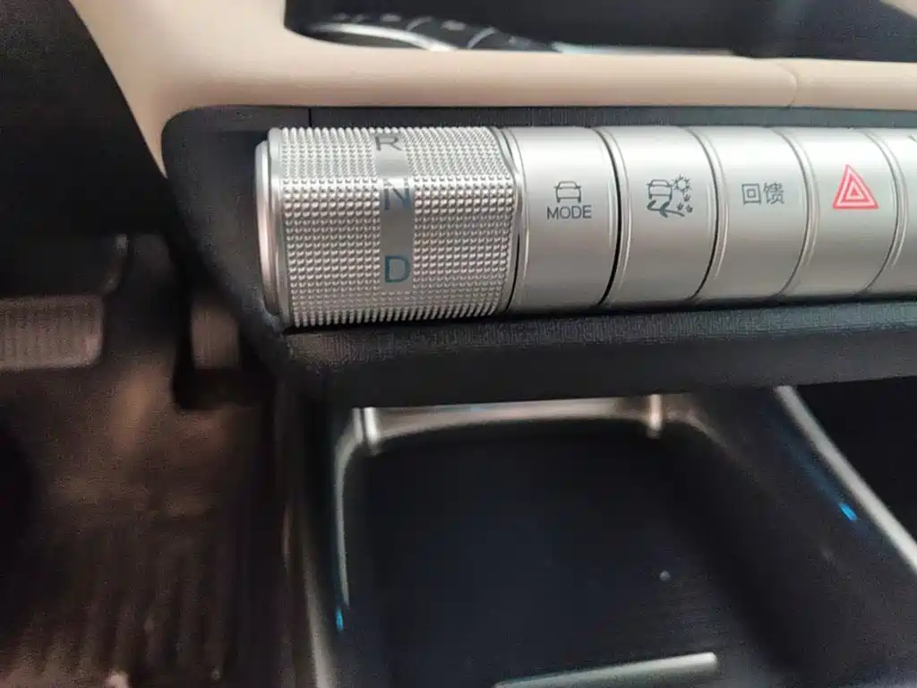 BYD Dolphin — миниатюра 14