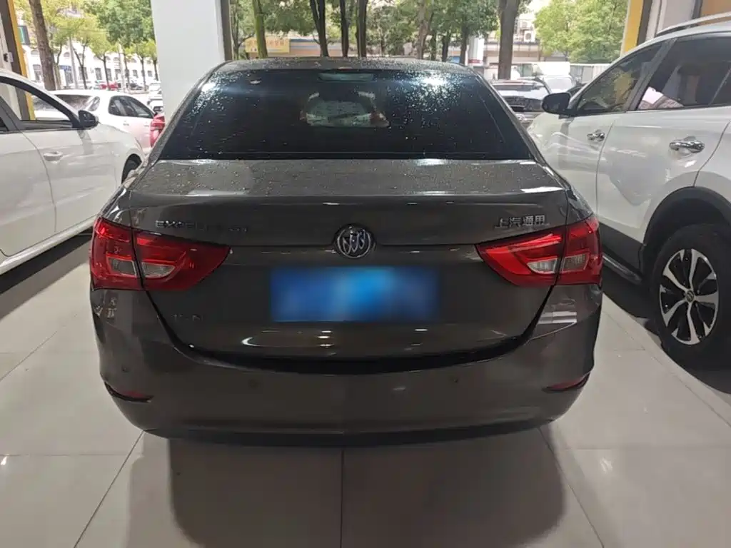 Buick Excelle — миниатюра 6