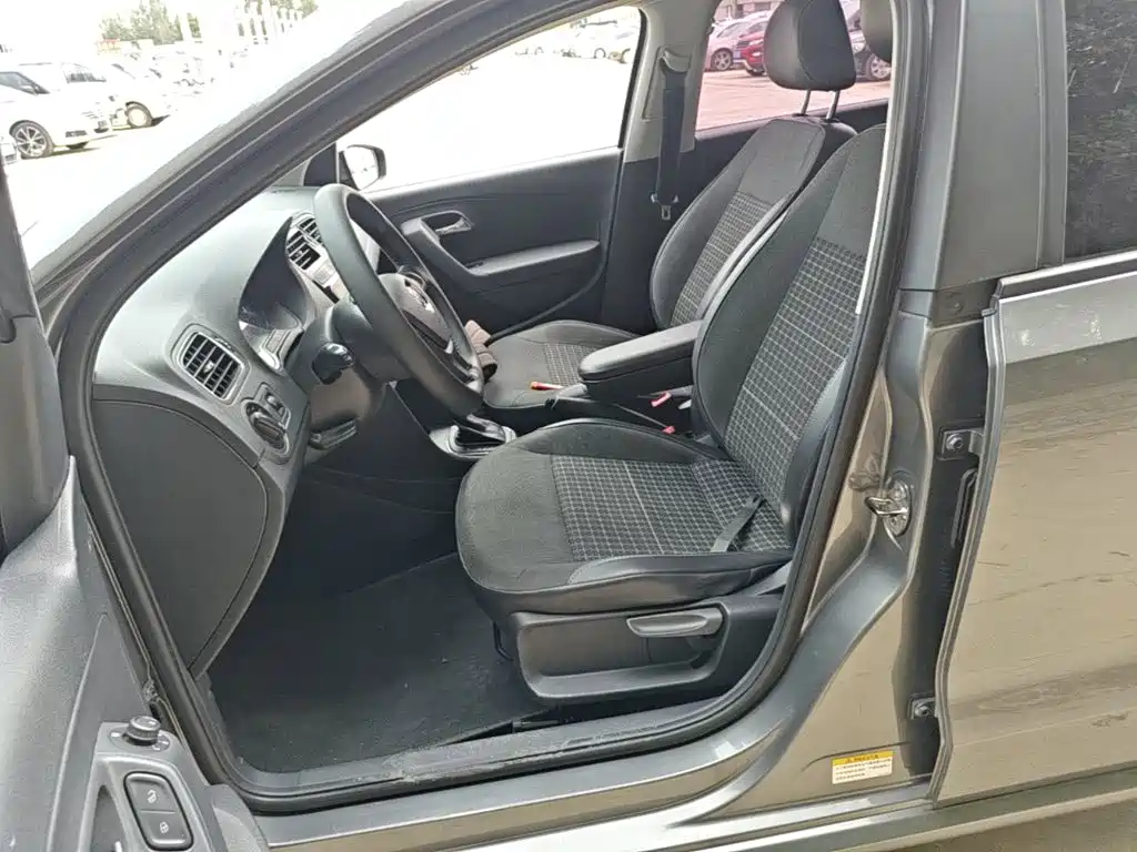Volkswagen Polo — миниатюра 15