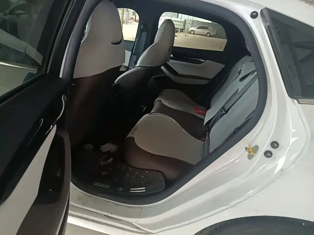 BYD Qin PLUS — миниатюра 17