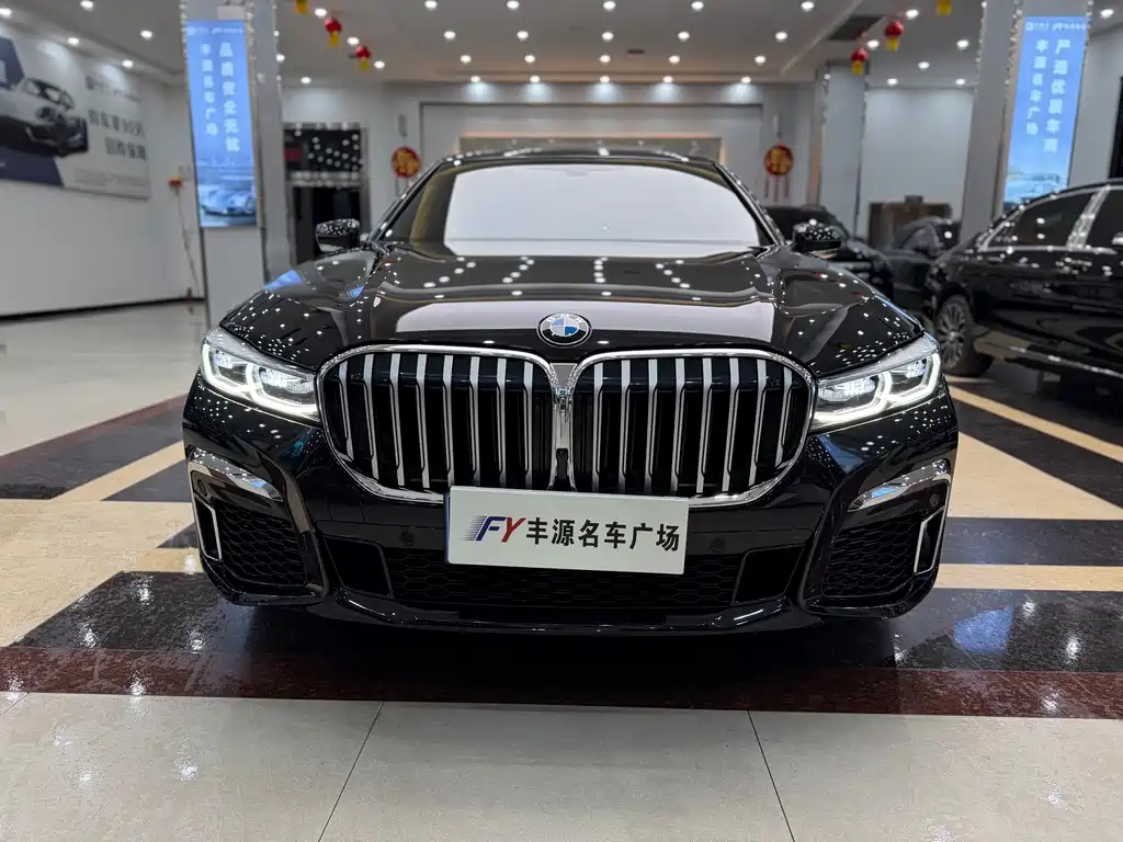 BMW 7 Series — миниатюра 2
