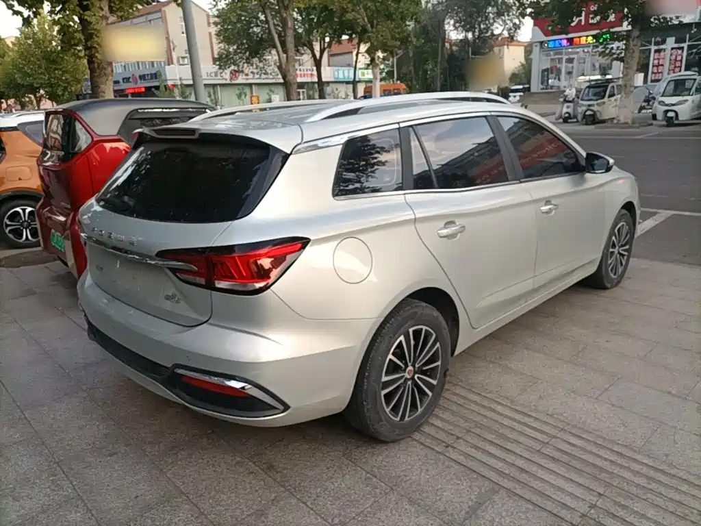 Roewe Ei5 — миниатюра 7