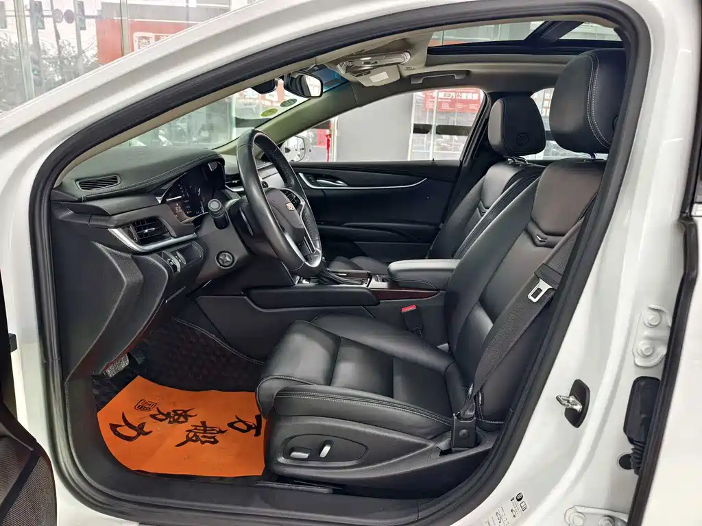 Cadillac XTS — миниатюра 9