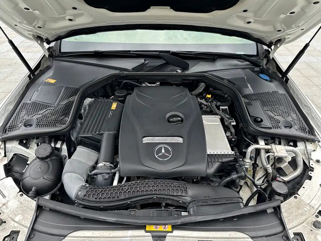 Mercedes-Benz C-Class — миниатюра 26