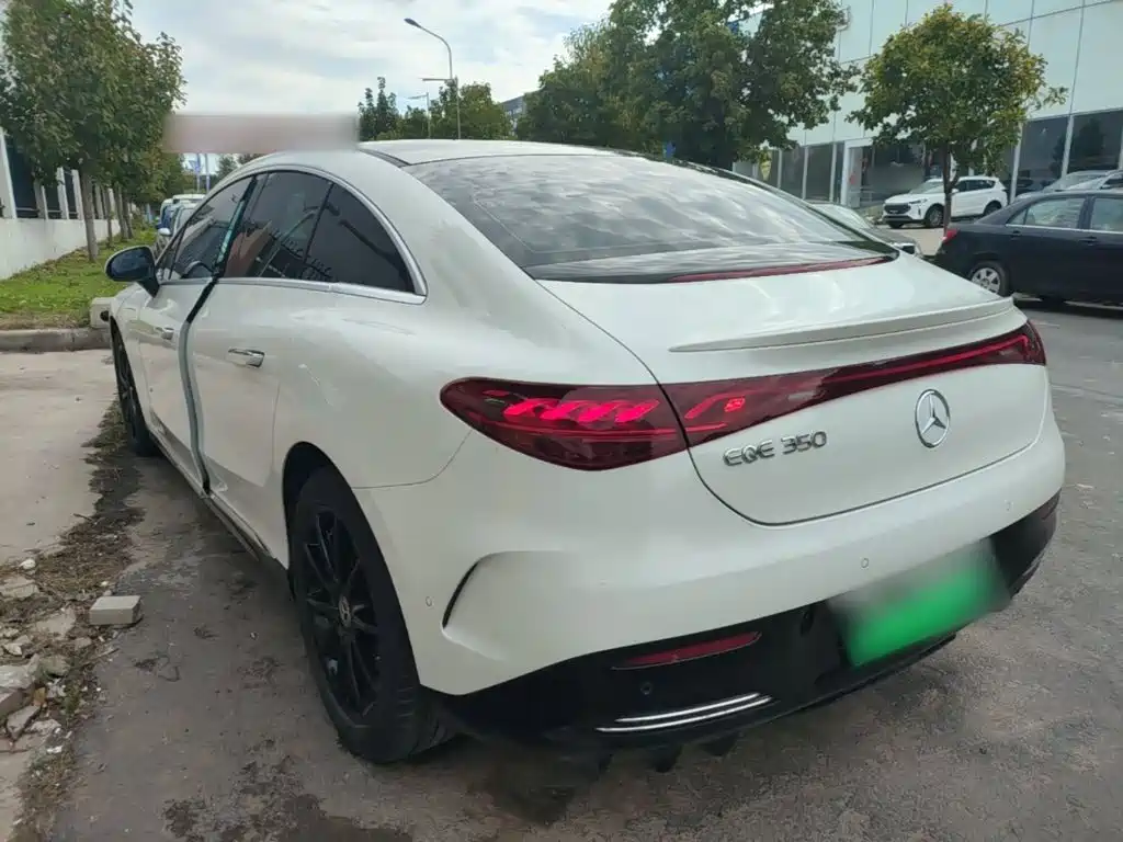 Mercedes-Benz EQE — миниатюра 5