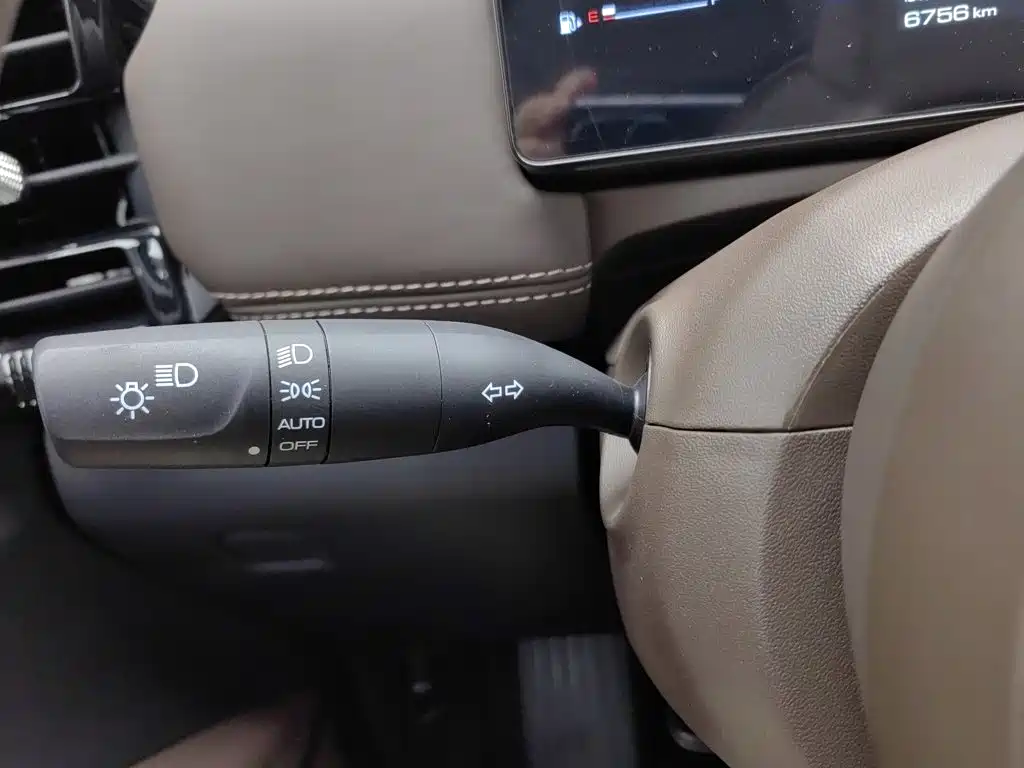 Wuling Xingguang 560 — миниатюра 21