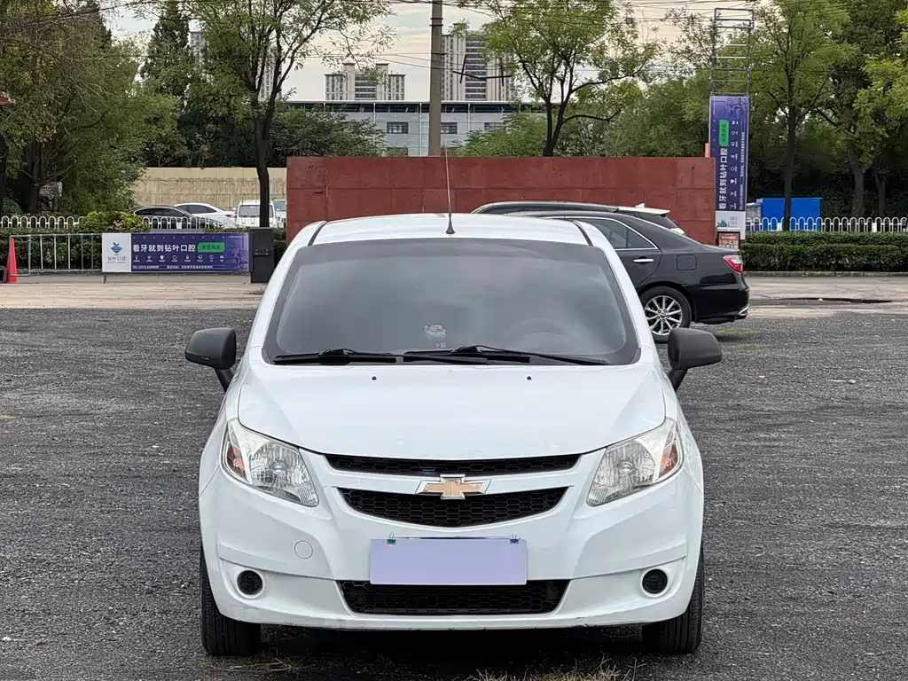 Chevrolet Sail — миниатюра 2