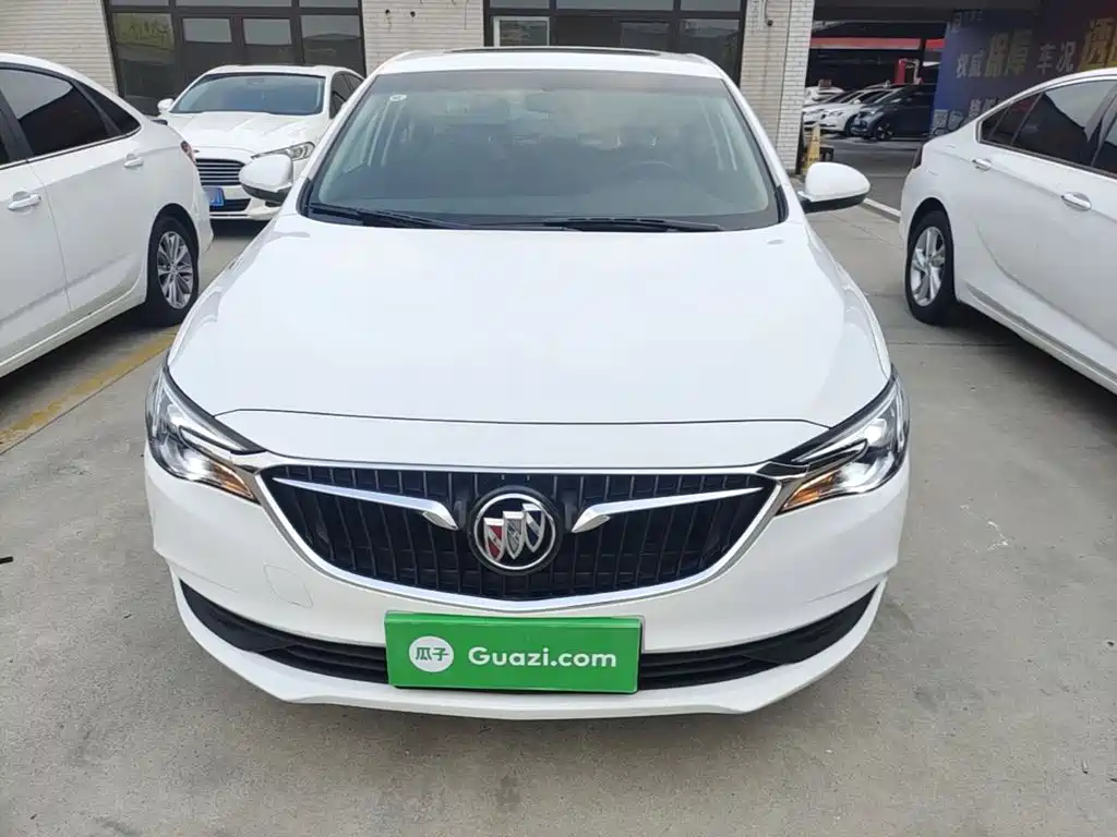 Buick Excelle — миниатюра 3