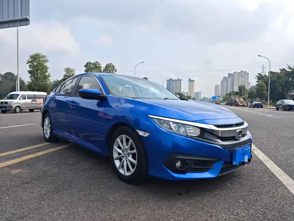 Honda Civic — миниатюра 11