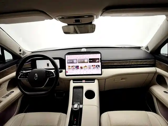 AITO AITO M5 — миниатюра 9