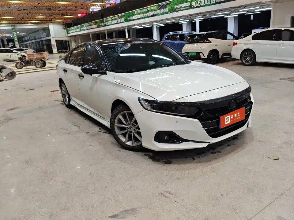 Honda Accord — миниатюра 2