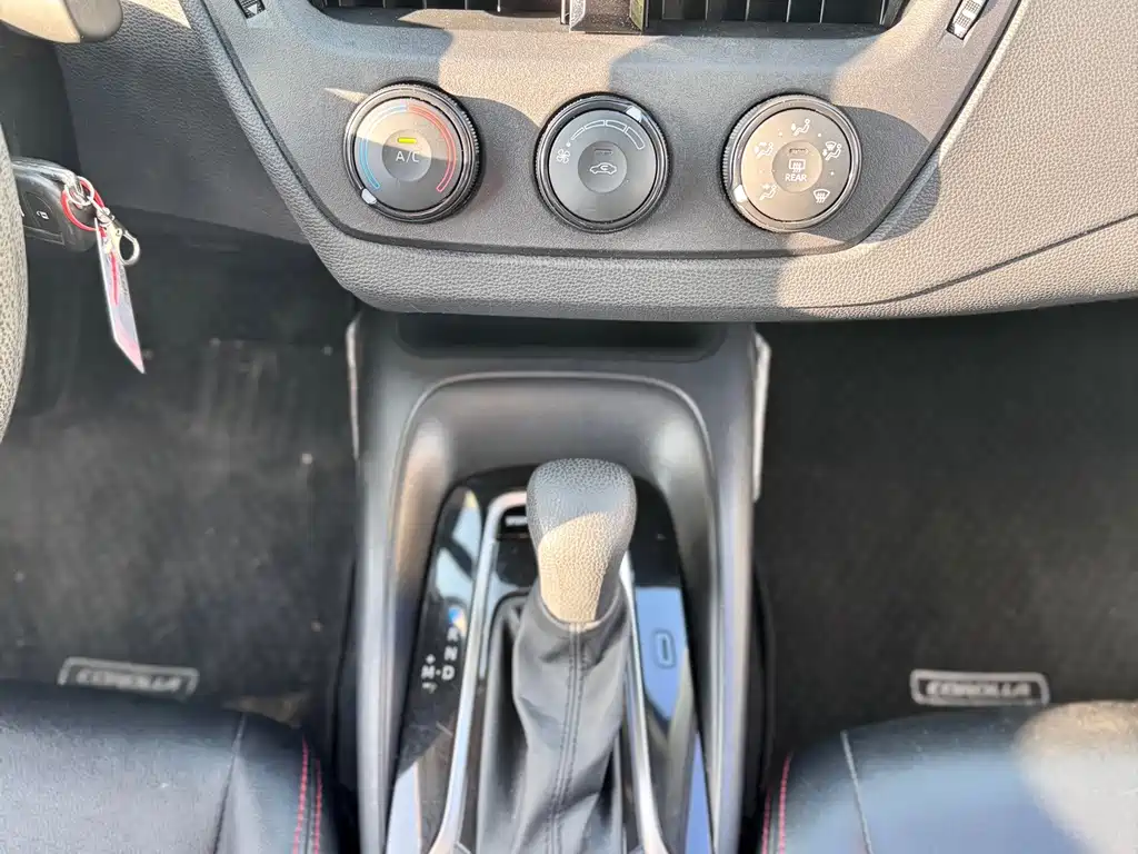 Toyota Corolla — миниатюра 10