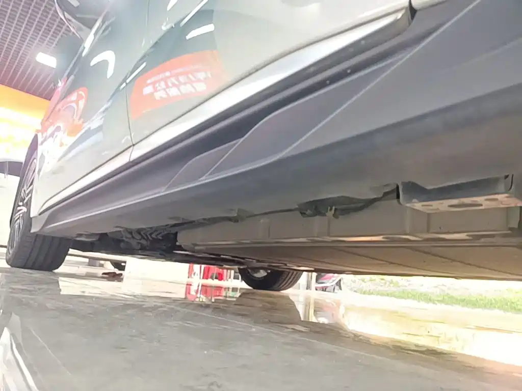 BYD Han — миниатюра 22