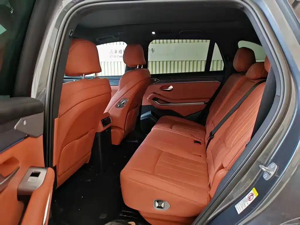 BYD Tang L — миниатюра 10