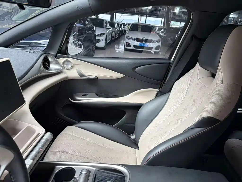 BYD Dolphin — миниатюра 5