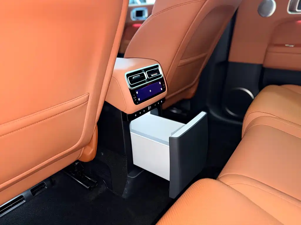 Li Auto Li L6 — миниатюра 17