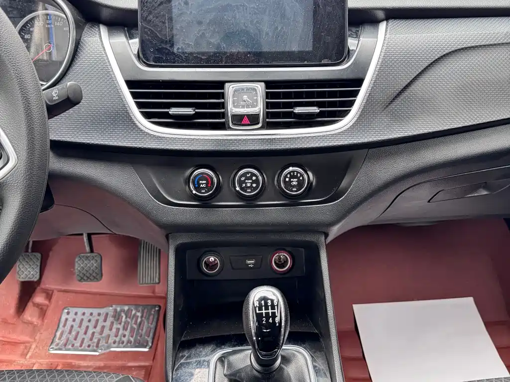 Baojun 730 — миниатюра 8
