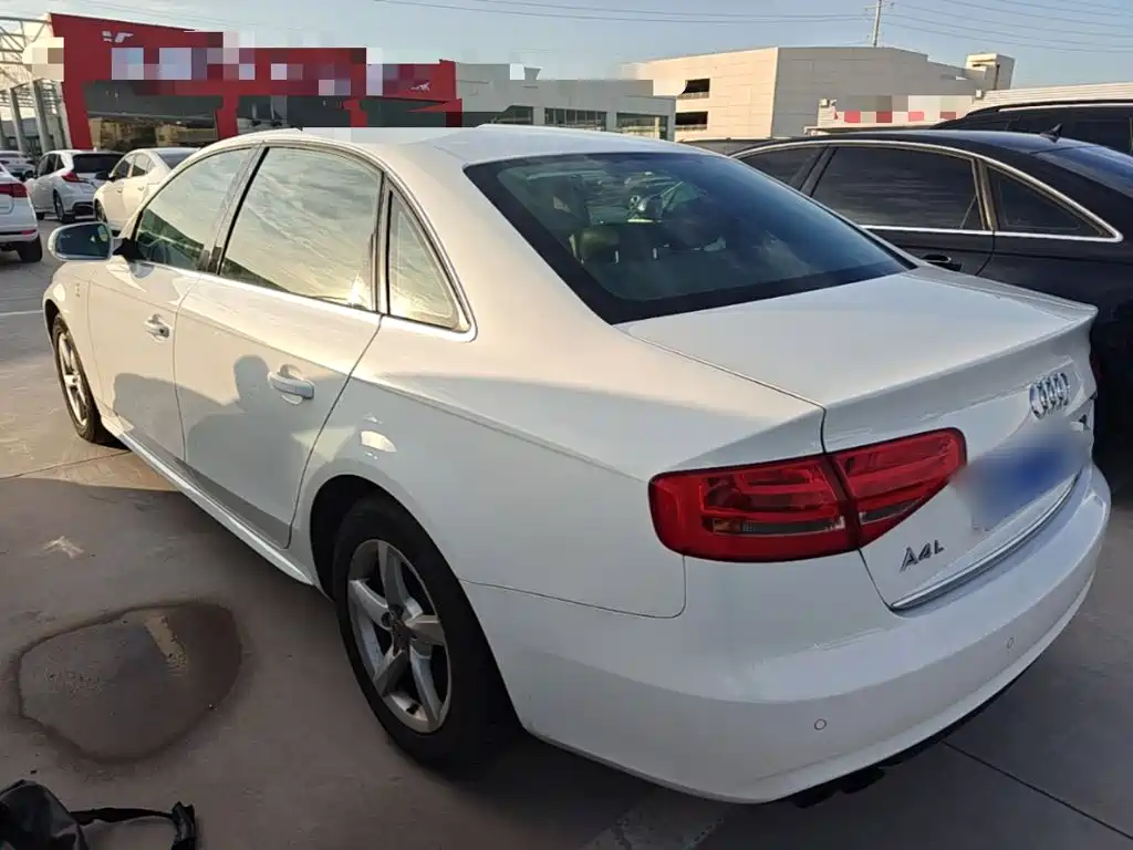 Audi A4L — миниатюра 23