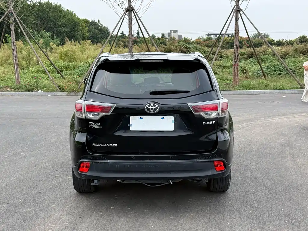 Toyota Highlander — миниатюра 5