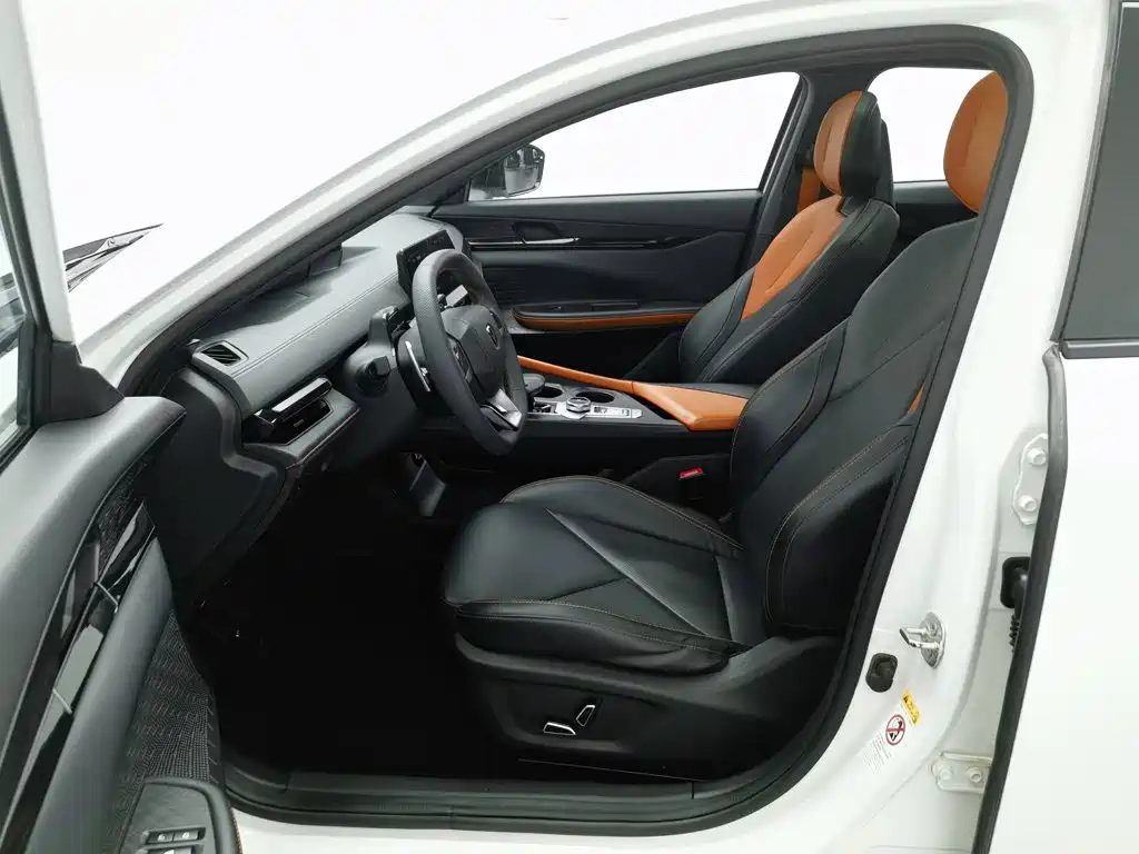 Changan UNI-V — миниатюра 10