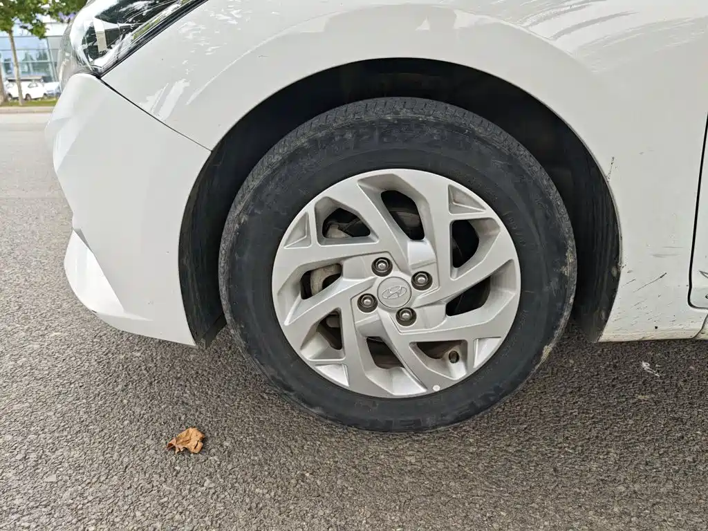 Hyundai Verna — миниатюра 23