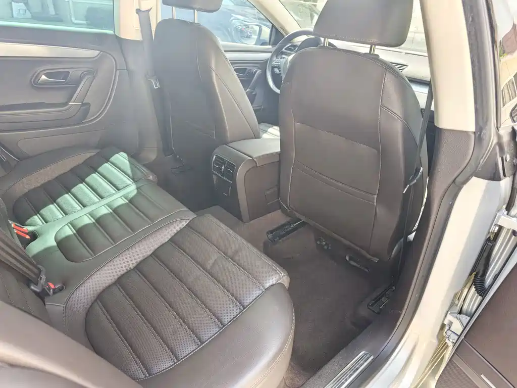 Volkswagen CC — миниатюра 10
