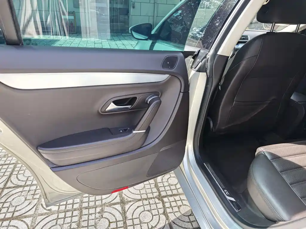 Volkswagen CC — миниатюра 14