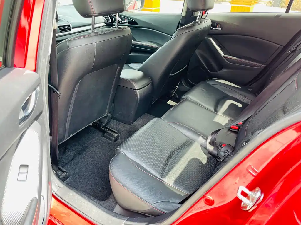 Mazda 3 Axela — миниатюра 6