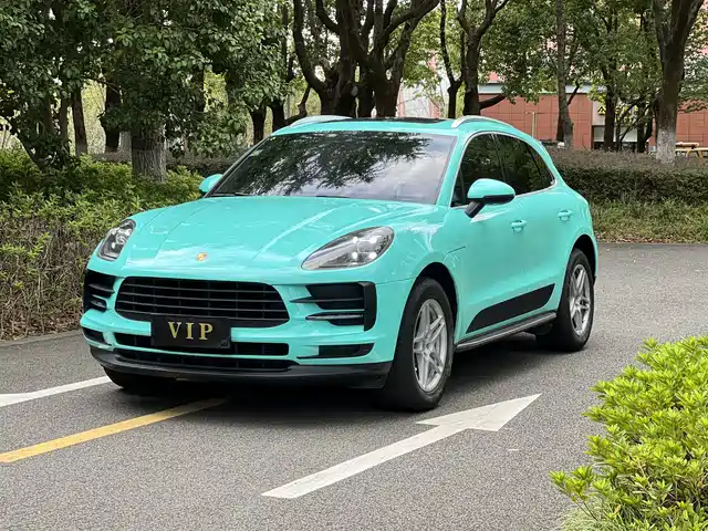 PORSCHE MACAN 2018
