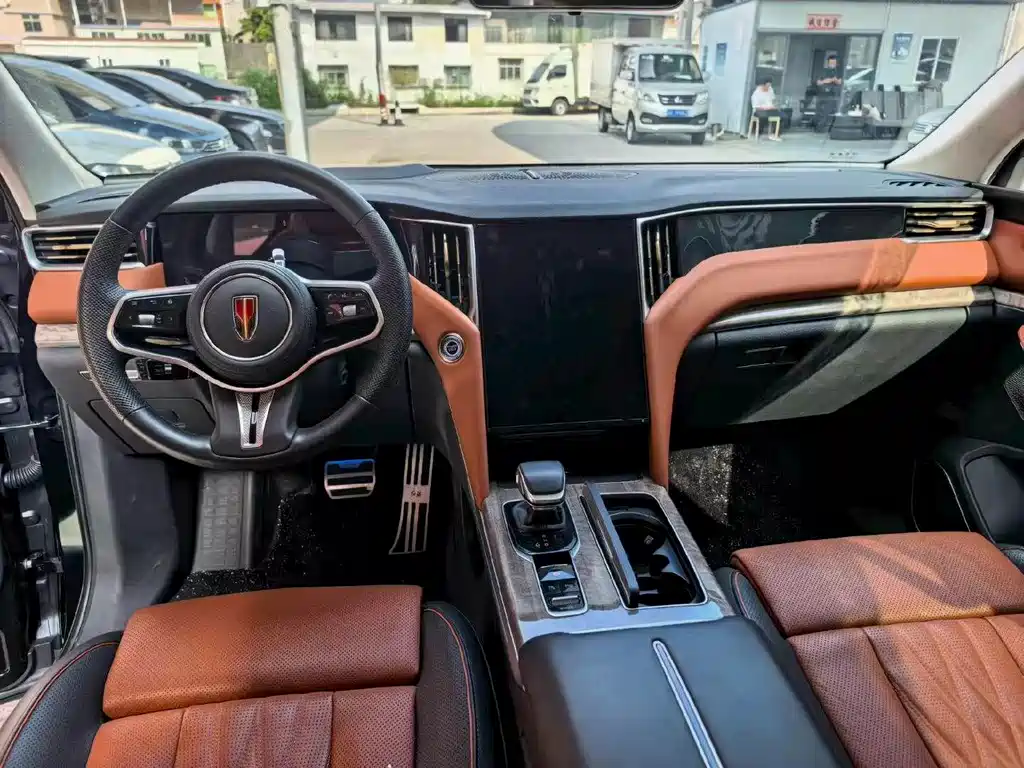 Hongqi Hongqi HS7 — миниатюра 4