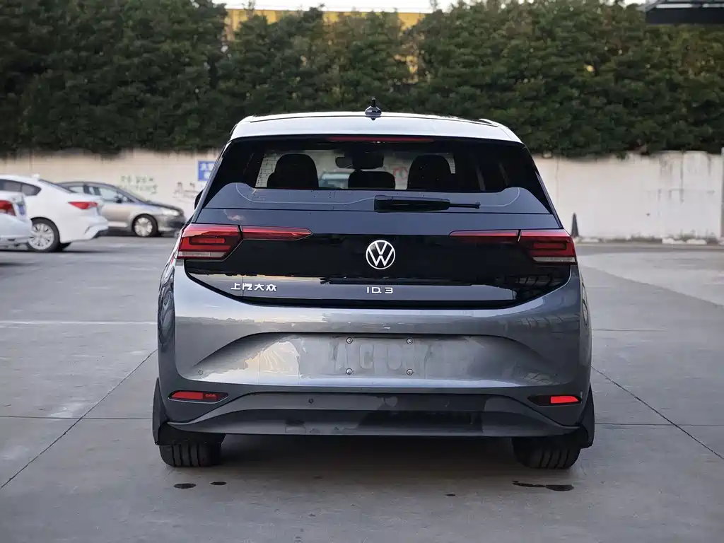 Volkswagen ID.3 — миниатюра 13