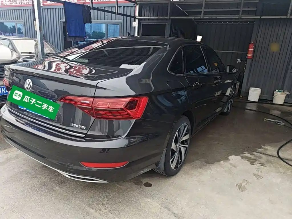 Volkswagen Sagitar — миниатюра 7