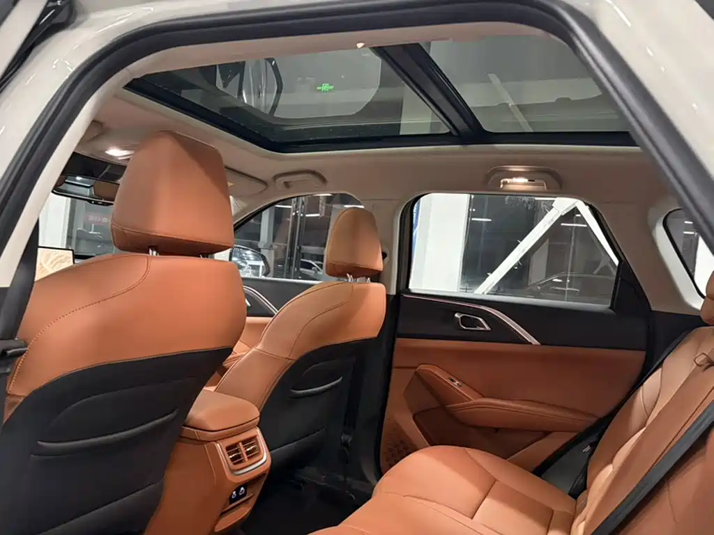 Haval Xiaolong MAX — миниатюра 20