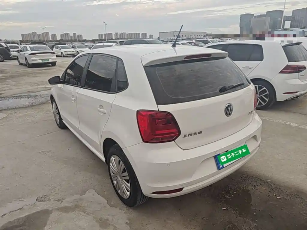 Volkswagen Polo — миниатюра 5
