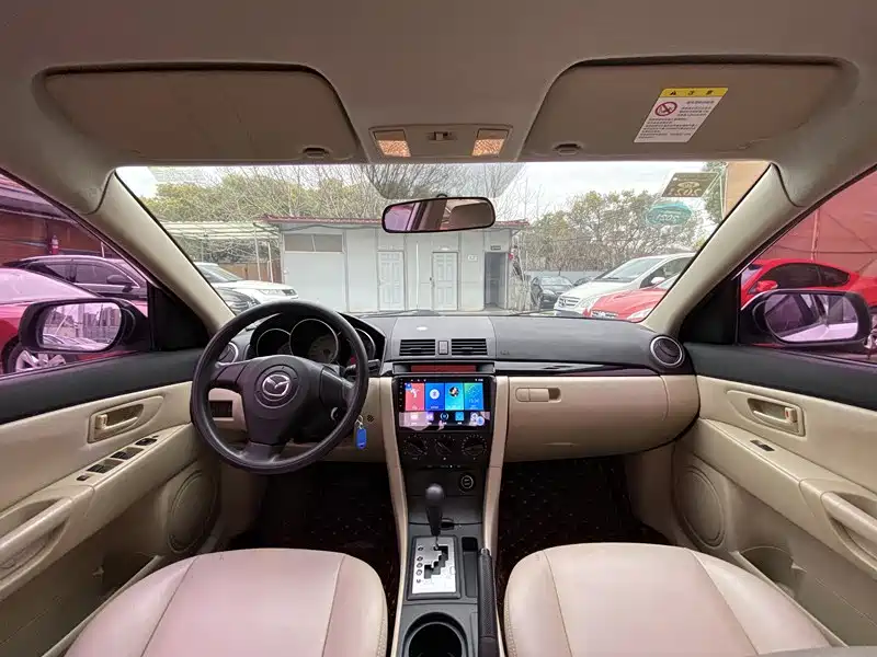Mazda 3 — миниатюра 4
