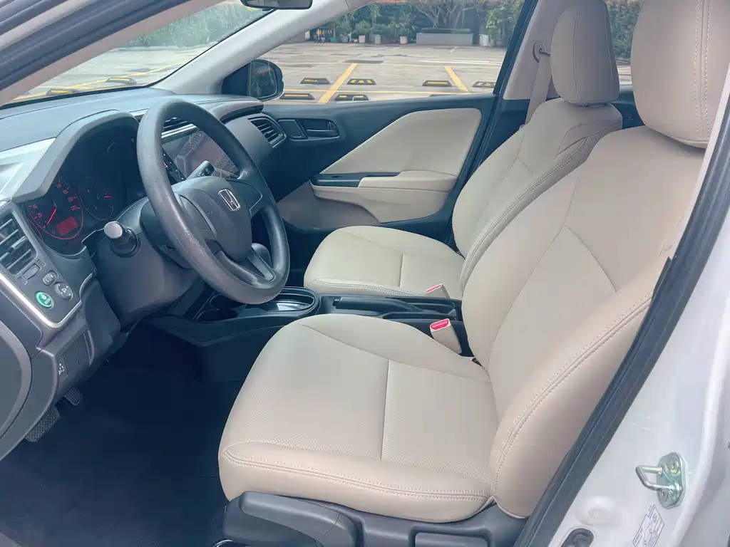 Honda City 1.5L CVT Comfort Edition, фото 7