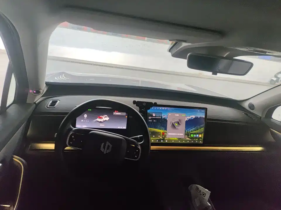 Leapmotor Leapmotor C10 — миниатюра 7