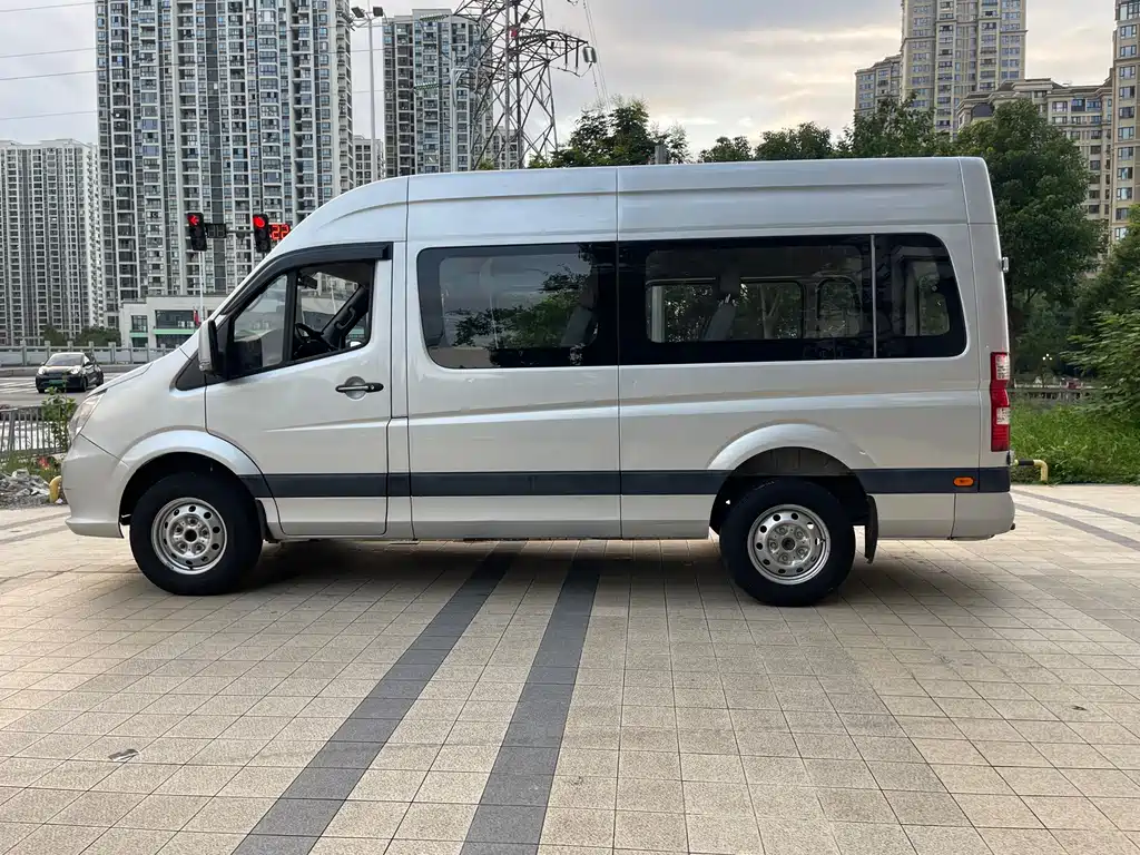 Foton Tuyano — миниатюра 5