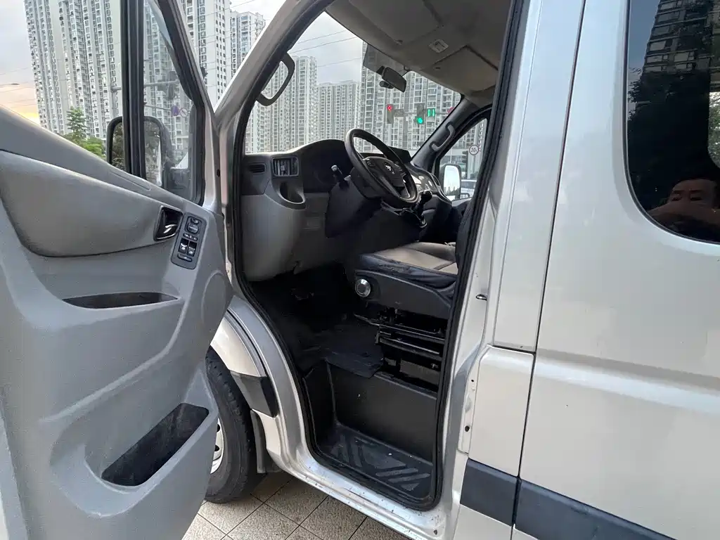 Foton Tuyano — миниатюра 10